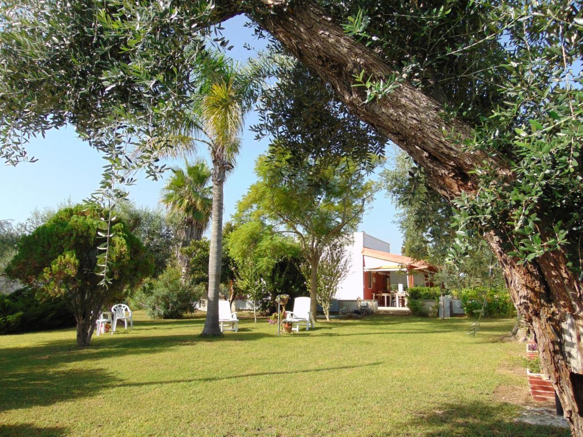 Agriturismo Villa Tommaso Torre dell'Orso Kültér fotó