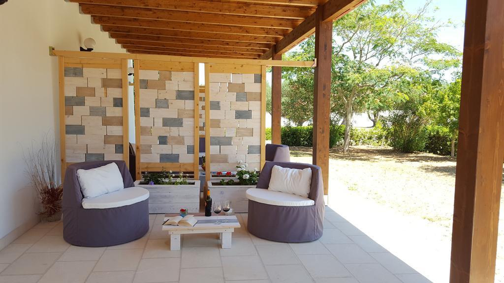 Agriturismo Villa Tommaso Torre dell'Orso Kültér fotó