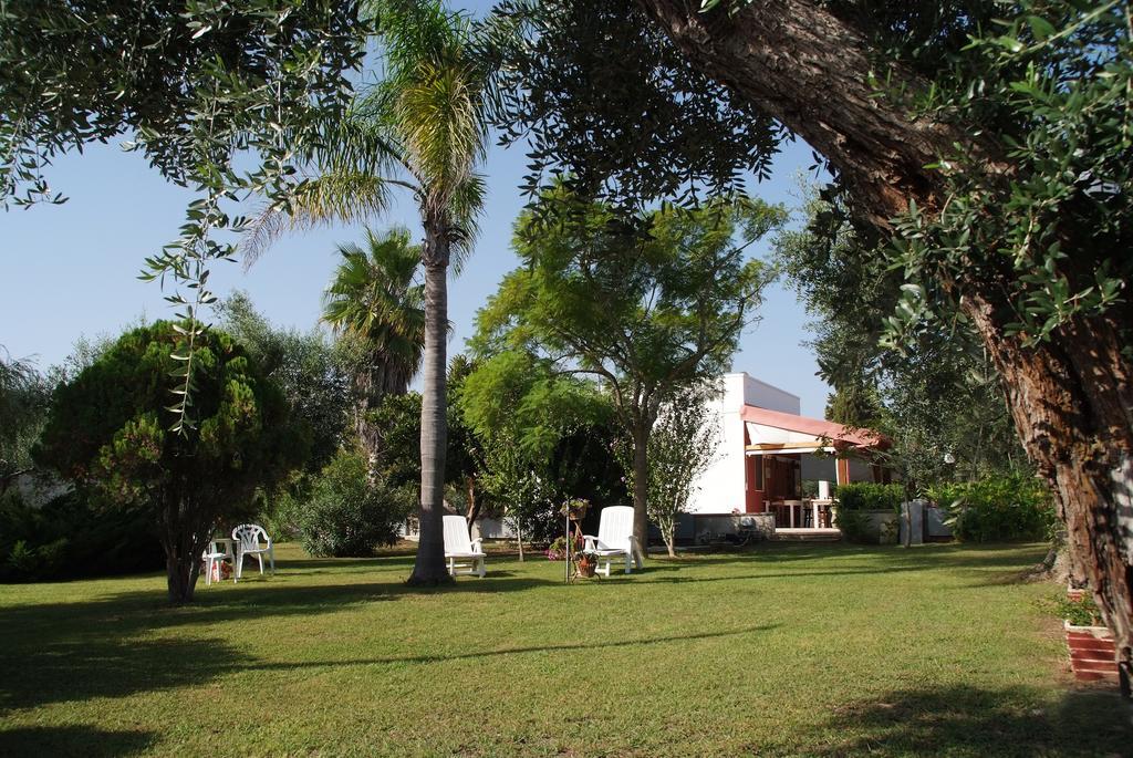 Agriturismo Villa Tommaso Torre dell'Orso Kültér fotó